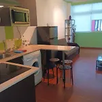 La Lola Apartment *
